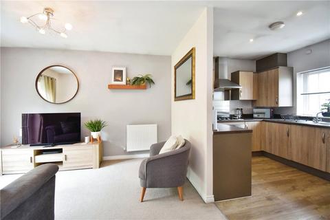 219 Cutforth Way, Romsey, SO51 0BG