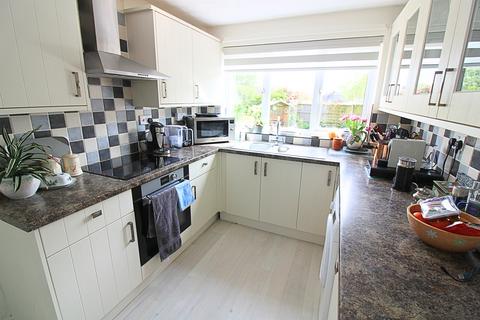 3 bedroom detached house for sale, Paddock Close, Pershore WR10