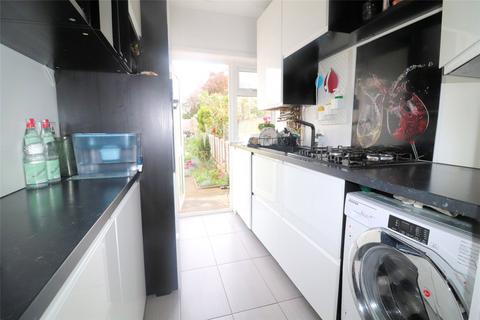 31 Coniston Close, Erith, DA8 3BD