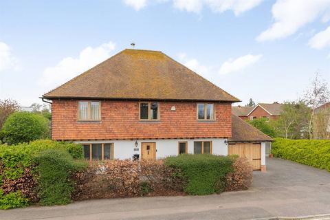 4 bedroom detached house for sale, Joy Lane, Whitstable