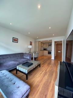 1 bedroom flat for sale, Queenstown Road, London SW11
