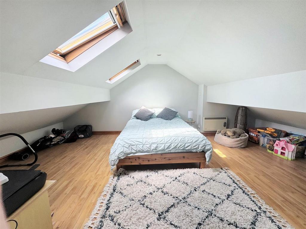 Bedroom 4