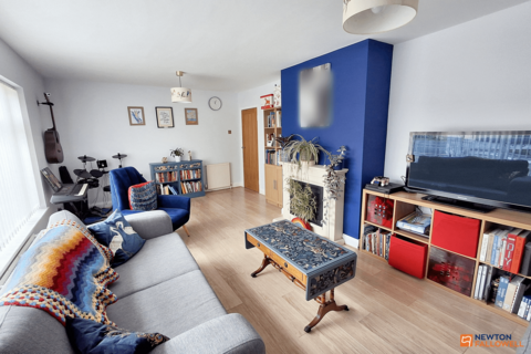 54 Coniston Road, Gunthorpe, Peterborough, PE4 7UL