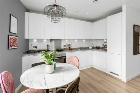 2 bedroom apartment to rent, Cassini Apartments, Cascade Way, W12