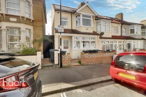 3 bedroom end of terrace house for sale, Norfolk Road, Thornton Heath