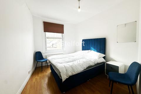2 bedroom flat to rent, Junction Road, London