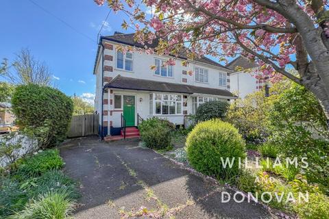 4 bedroom semi-detached house for sale, Daws Heath Road, Rayleigh