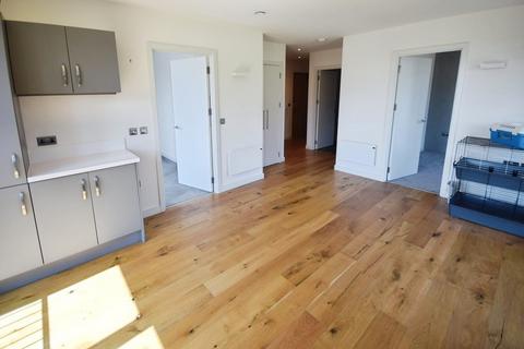 2 bedroom apartment to rent, Clayworks, Hanley