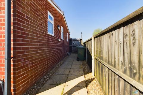 30 Arnot Way, Wirral, CH63 8LP