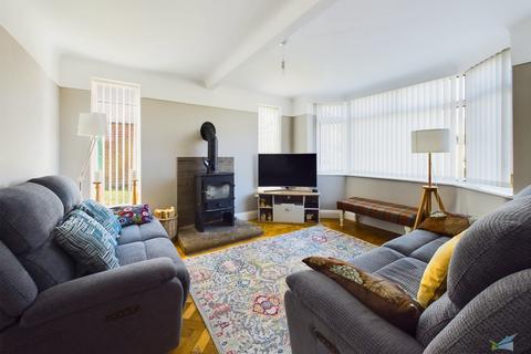 30 Arnot Way, Wirral, CH63 8LP