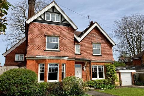 6 bedroom detached house for sale - Petersfield, Hampshire