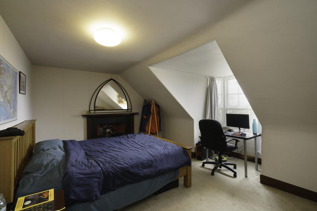19. Bedroom 4