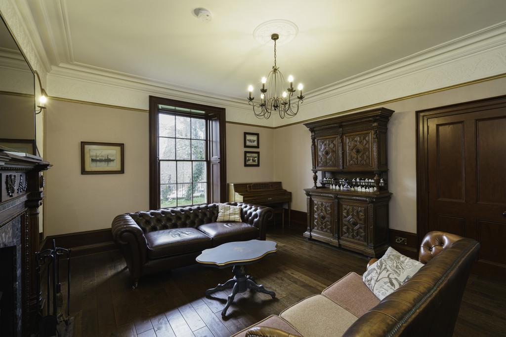 25. Living room angle 3