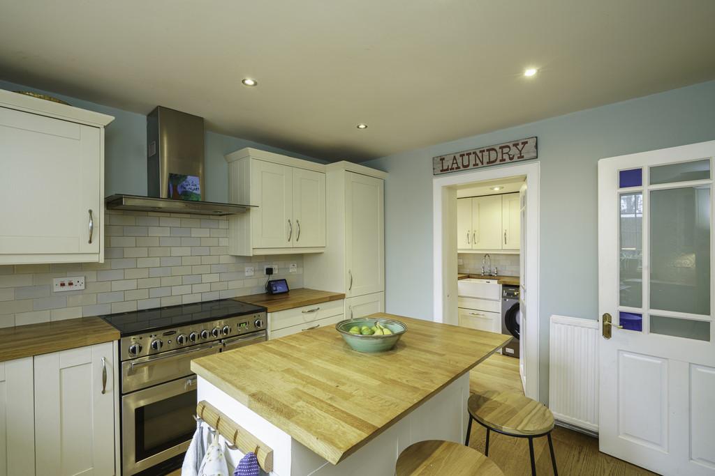 43. Kitchen angle 2