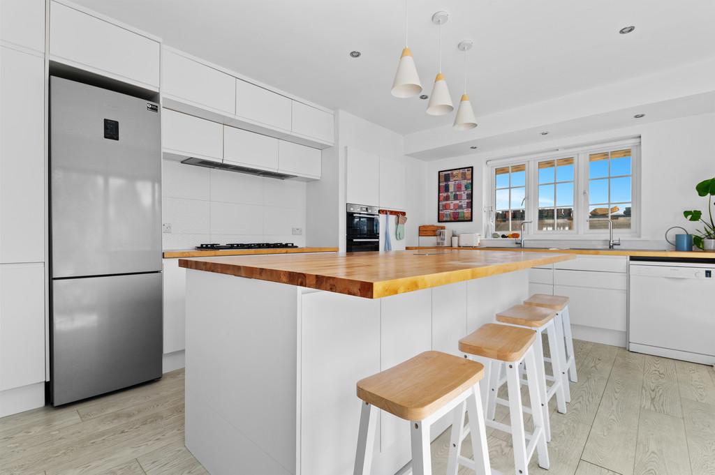 Kitchen (2)