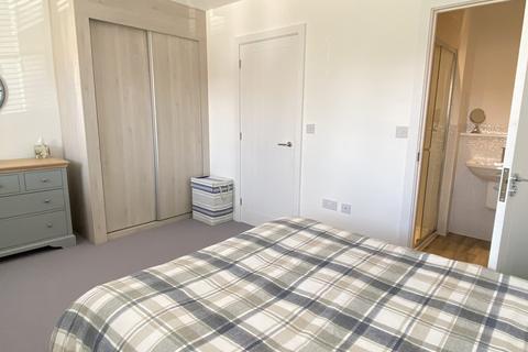 8 Buzzard Way, Holt, NR25 6GL
