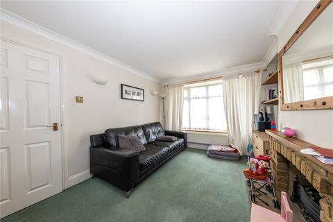 75 Edgewood Drive, Luton, LU2 8ER