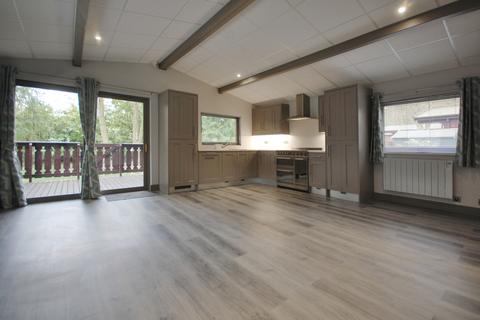 undefined, 24 Kenwick Park, Louth LN11 8NR