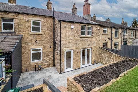 4 bedroom terraced house for sale, Manchester Road, Huddersfield