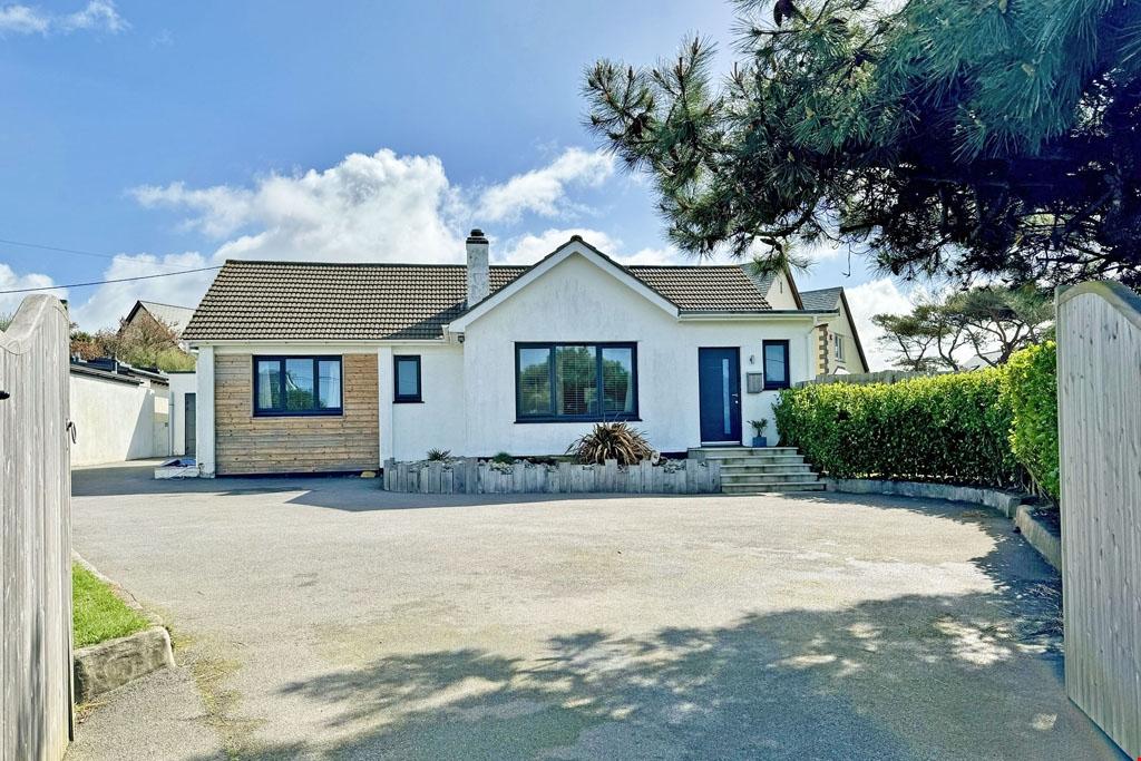 Wheal Kitty, St Agnes, Cornwall 4 bed detached bungalow for sale £750,000