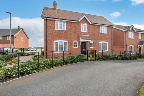 4 bedroom detached house for sale, Cely Road, Bury St. Edmunds