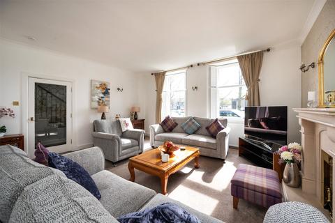 5 bedroom terraced house for sale, Eskside West, Musselburgh, East Lothian