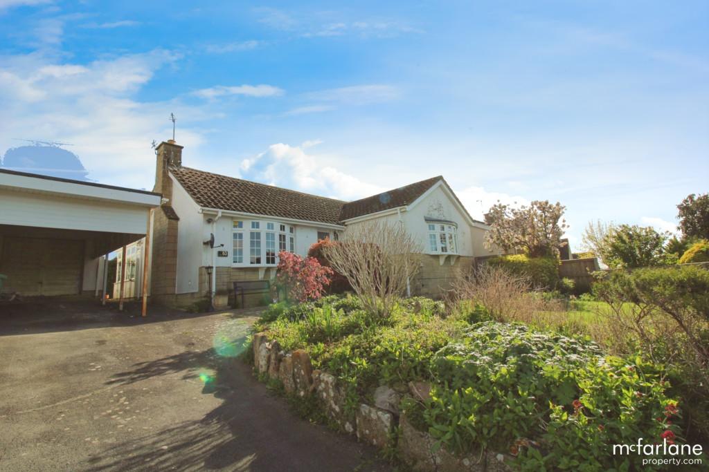 Chestnut Springs, Swindon SN5 2 bed detached bungalow for sale £425,000
