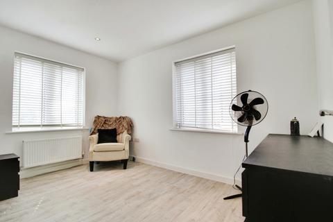 2 bedroom apartment for sale, Coatley Close, Swindon SN3