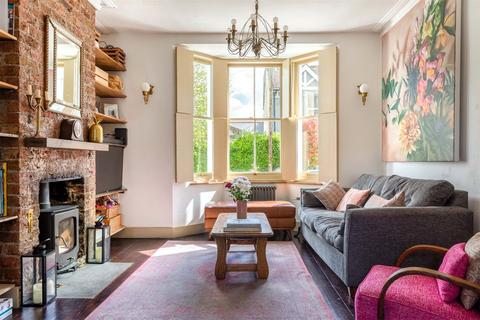 107 Whippingham Road, Brighton, BN2 3PF