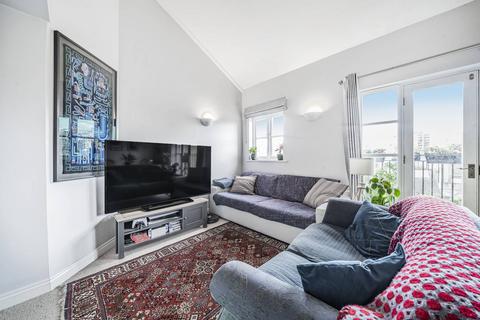 2 bedroom flat for sale, Draymans Court, Stockwell, London, SW9
