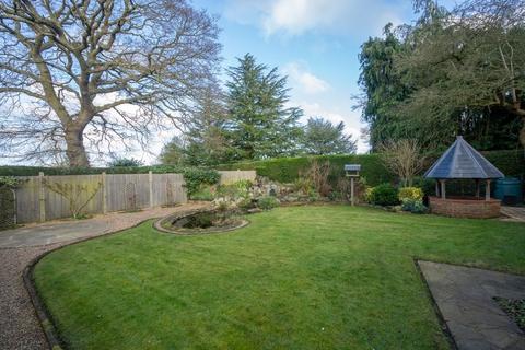 3 bedroom detached house for sale, Salhouse