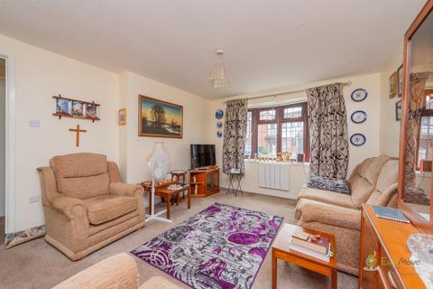 2 bedroom ground floor maisonette for sale, Lingen Close, Shrewsbury, SY1