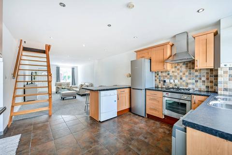 undefined, Albert Road, Hounslow, TW3
