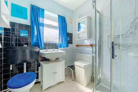 40 Kingsley Wood Drive, London, SE9 3BH