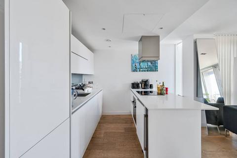 3 bedroom flat for sale - Avantgarde Tower, Shoreditch, London, E1