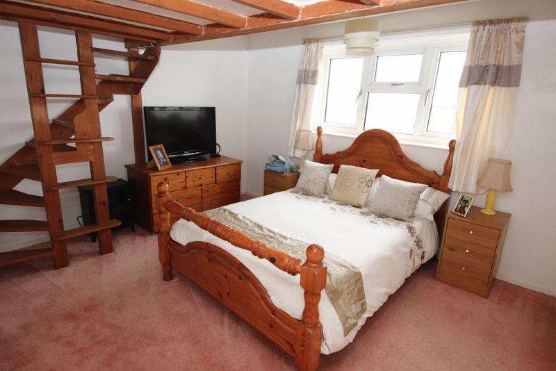 Bed 1