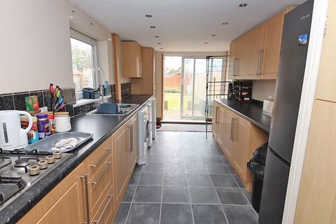 2 bedroom terraced house for sale, COLUMBIA ROAD, GRIMSBY