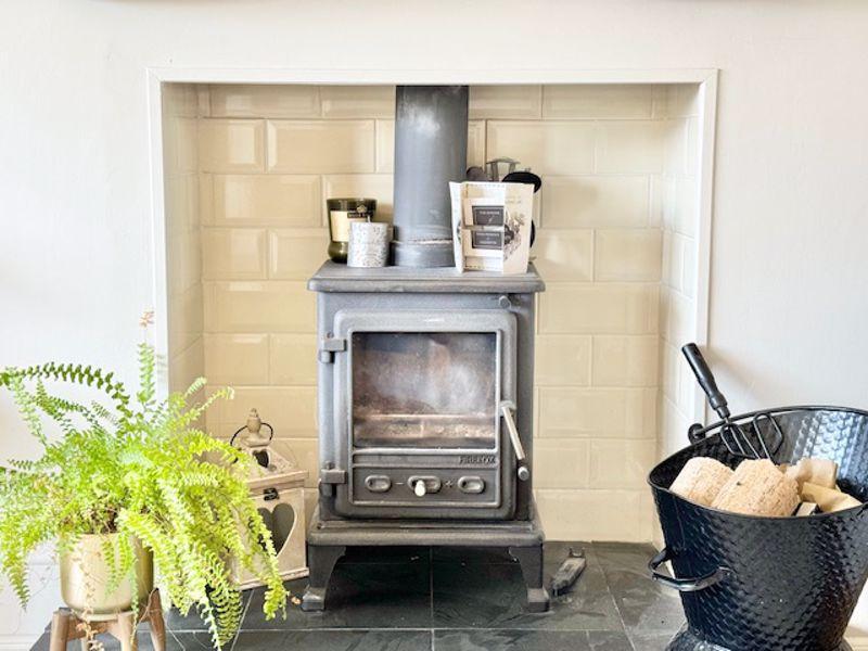 Log burner
