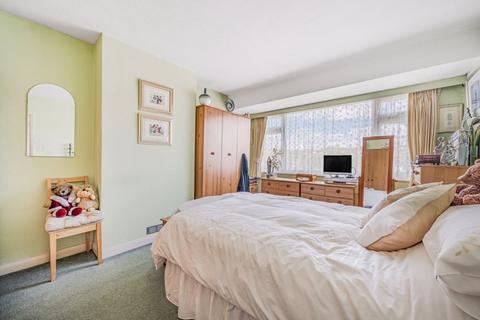 48 Oaks Road, Kenley, CR8 5NR