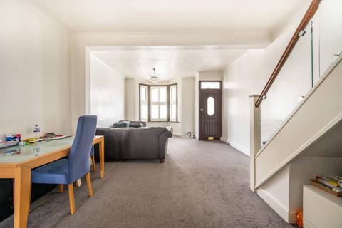 3 bedroom terraced house to rent, East Ham, East Ham, London, E6