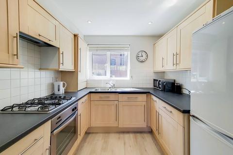 2 bedroom terraced house to rent, Townsend Mews, Earlsfield, London, SW18