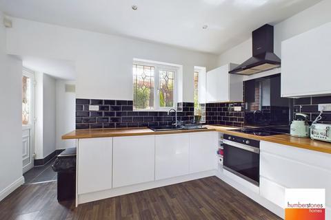 2 bedroom detached bungalow for sale, Abbey Road, Warley Woods