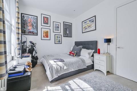 2 bedroom flat for sale, Barter Street, Bloomsbury, London, WC1A