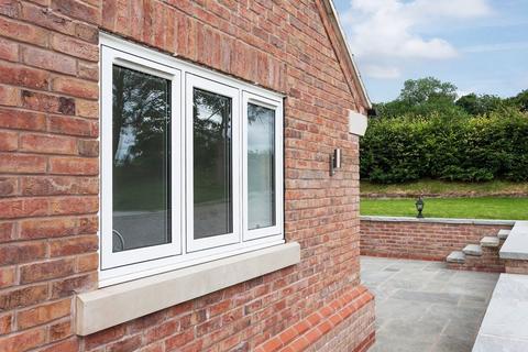 3 bedroom detached bungalow for sale, Buxton Road, Congleton