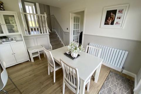 14 Castle View, West Kilbride, KA23 9HD
