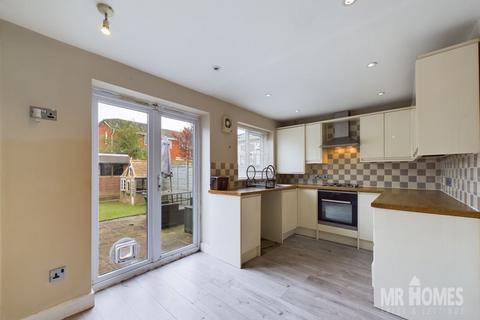 8 Vervain Close, Cardiff, CF5 4PL
