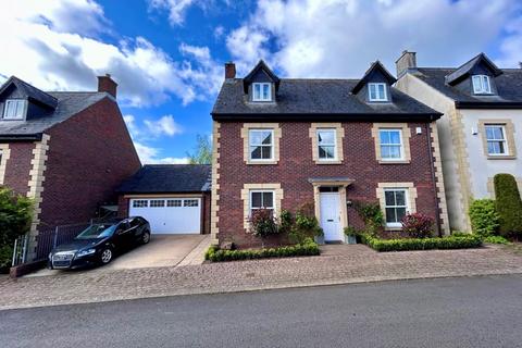 6 bedroom detached house for sale, Croesonen Gardens, Abergavenny