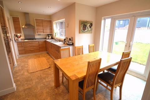 6 bedroom detached house for sale, Croesonen Gardens, Abergavenny