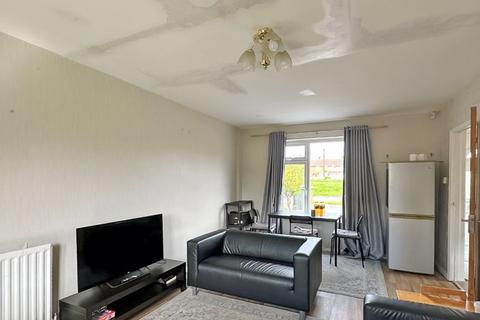 3 bedroom terraced house for sale, Queens Lea, Willenhall