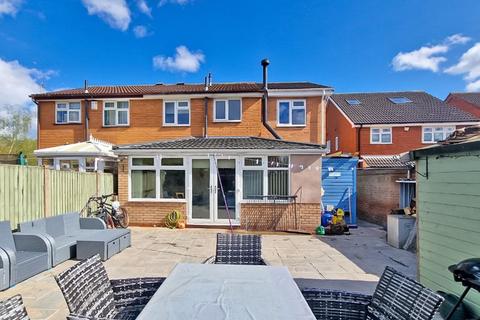 5 bedroom semi-detached house for sale, Watery Lane, Willenhall